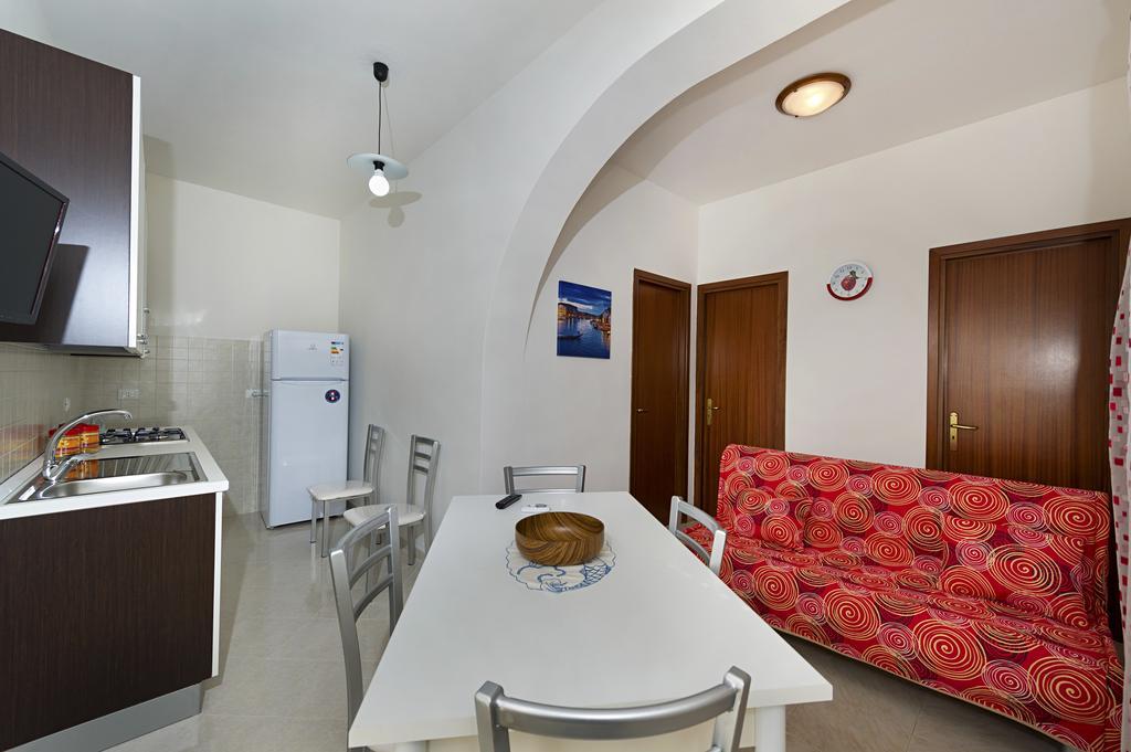 Casa Vacanza Saraceno Apartment Castellammare del Golfo Cameră foto