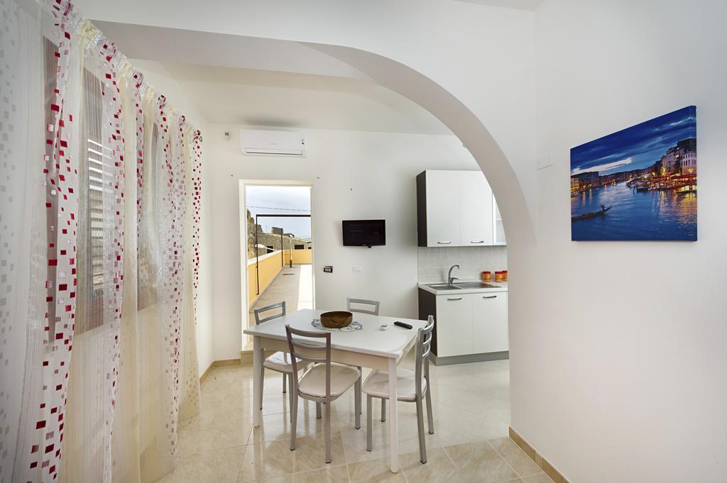 Casa Vacanza Saraceno Apartment Castellammare del Golfo Cameră foto